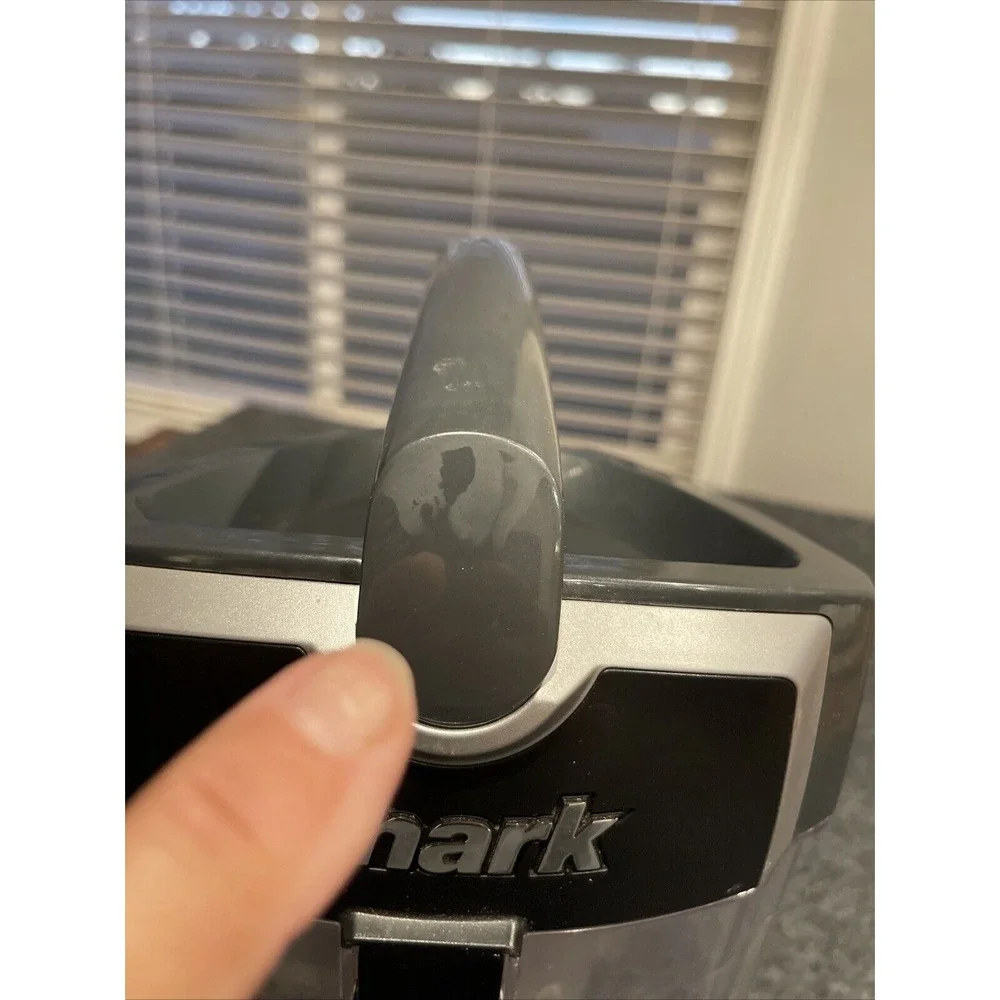 Shark Navigator Lift-Away UV650 UV725 Vacuum‎ Replacement Dust Cup Canister
